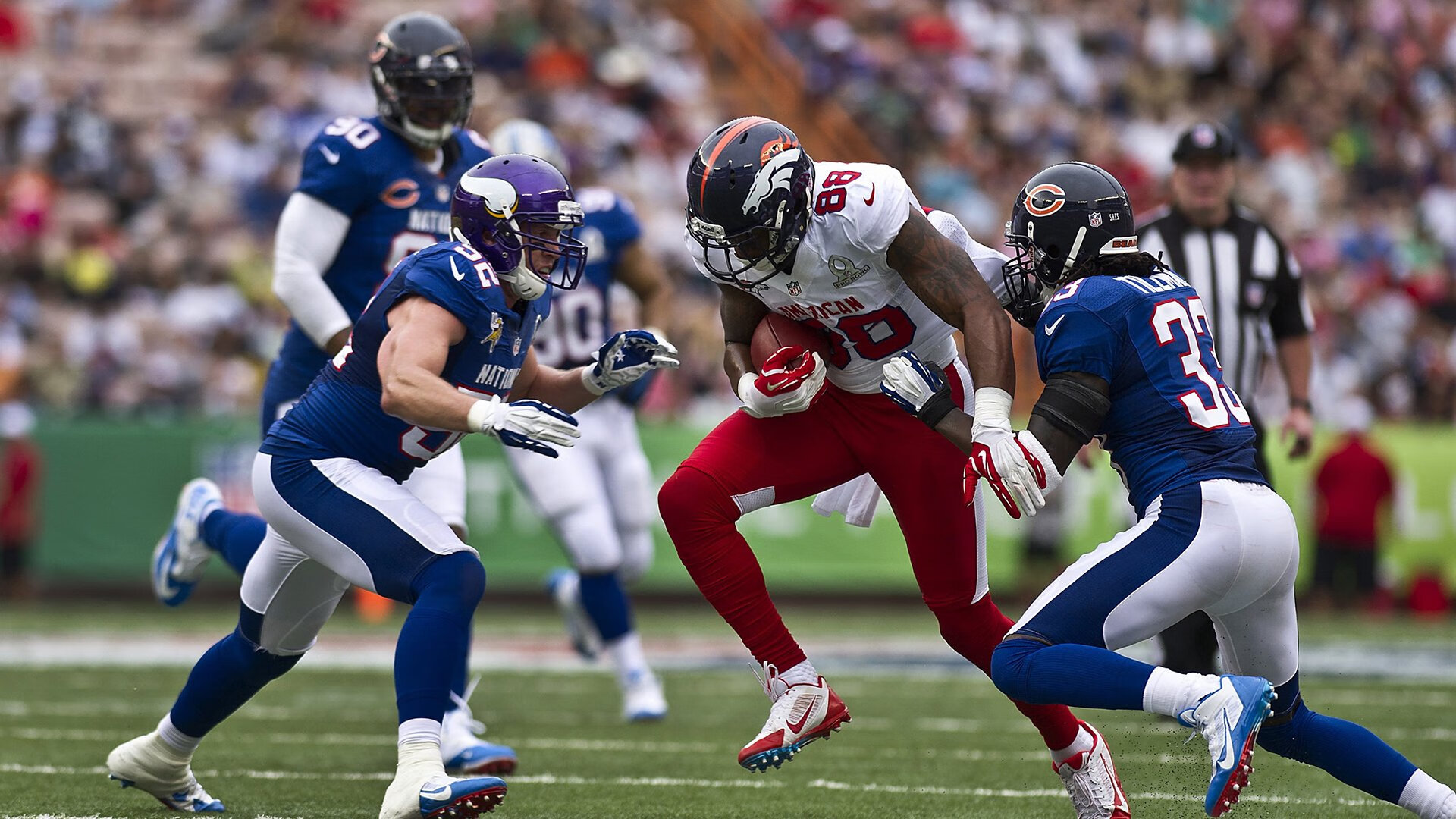 橄榄球赛场上的奇迹逆转，让人屏息，橄榄球比赛视频片段